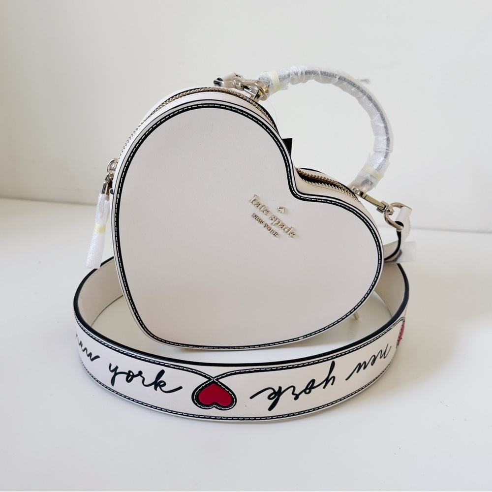Kate Spade New York LOVE SHACK HEART CROSSBODY PURSE White (NEW)